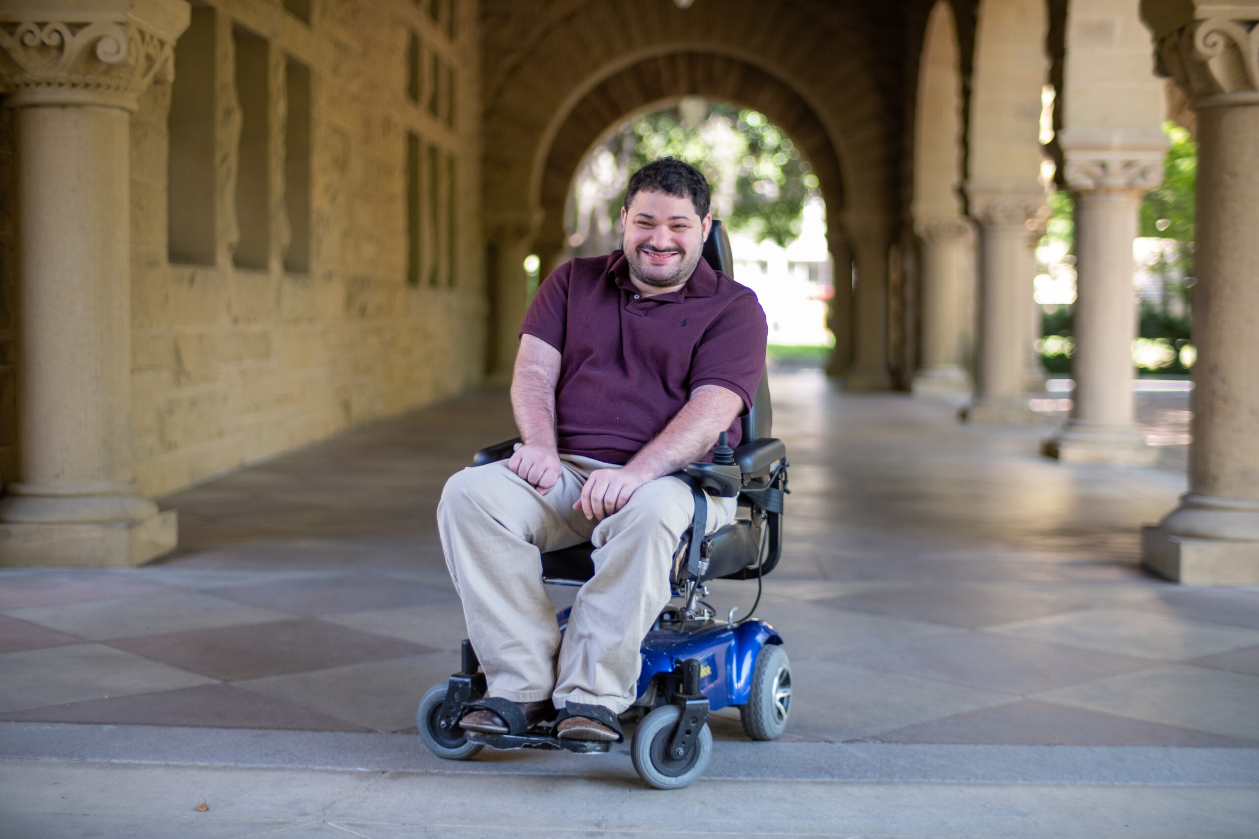 Full-body photo of Kevin Mintz